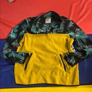 KAVU Tropical Print Pullover in Yellow and Black size large ?vintage?